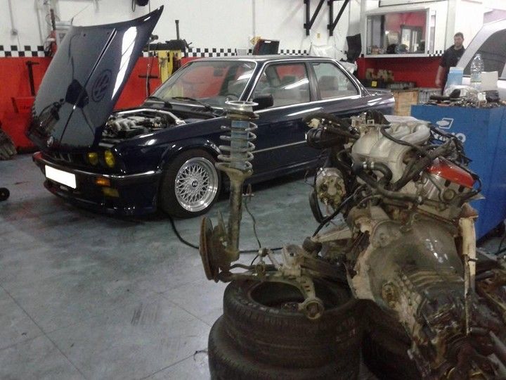 BMW E30 swap motor m20