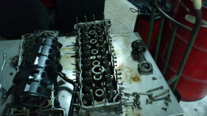 Motor S50 desmontado