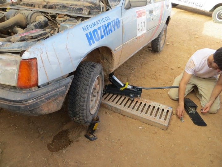 Reparacion Peugeot Rally Atlas solidario